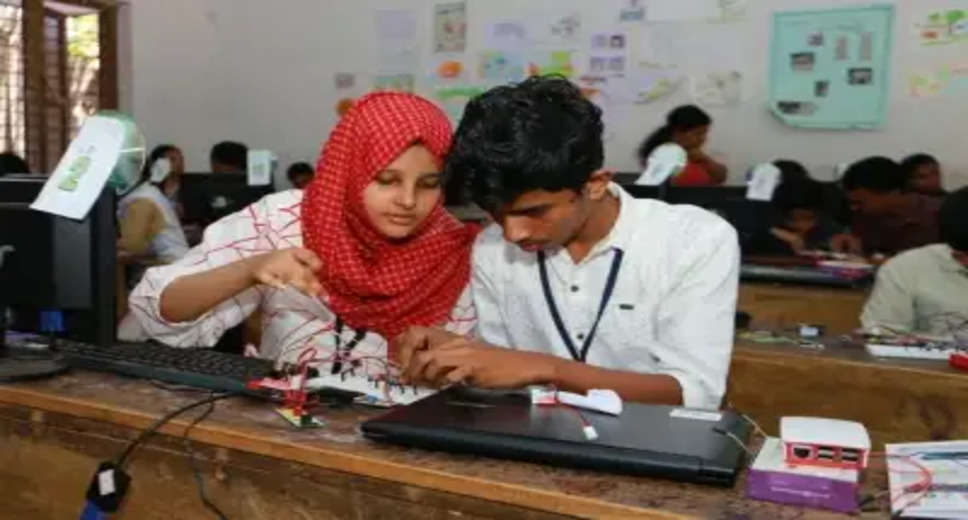 For the first time in India, Kerala Infrastructure & Technology for Education (KITE), the Edtech arm of the state government, is setting up robotic labs in 2000 High Schools from December 2022, which will benefit 1.2 million school children.