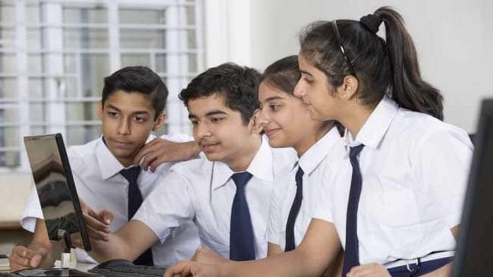 CBSE Board Exam Registration 2025: Class 9 and 11 Enrollment Begins September 18 on Official Site