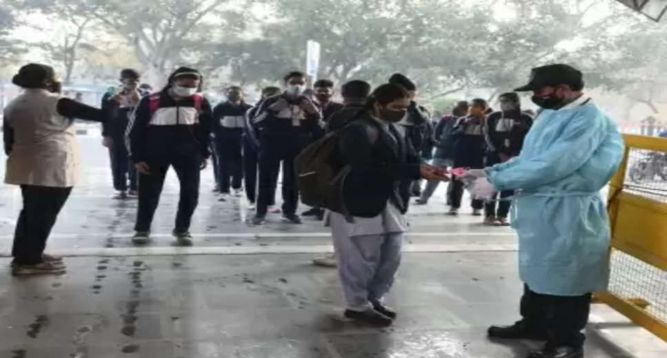 Schools, societies in Delhi-NCR bolster Covid preparedness amid fresh fears