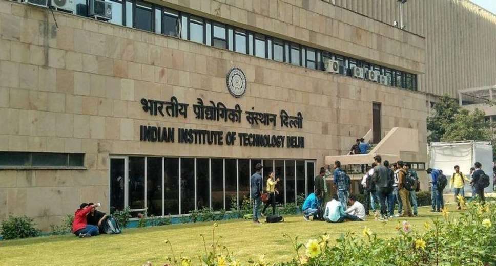Over 19,000 SC, ST, OBC Students Dropped Out of Central Varsities, IITs, IIMs in 5 Years: Govt to Parliament