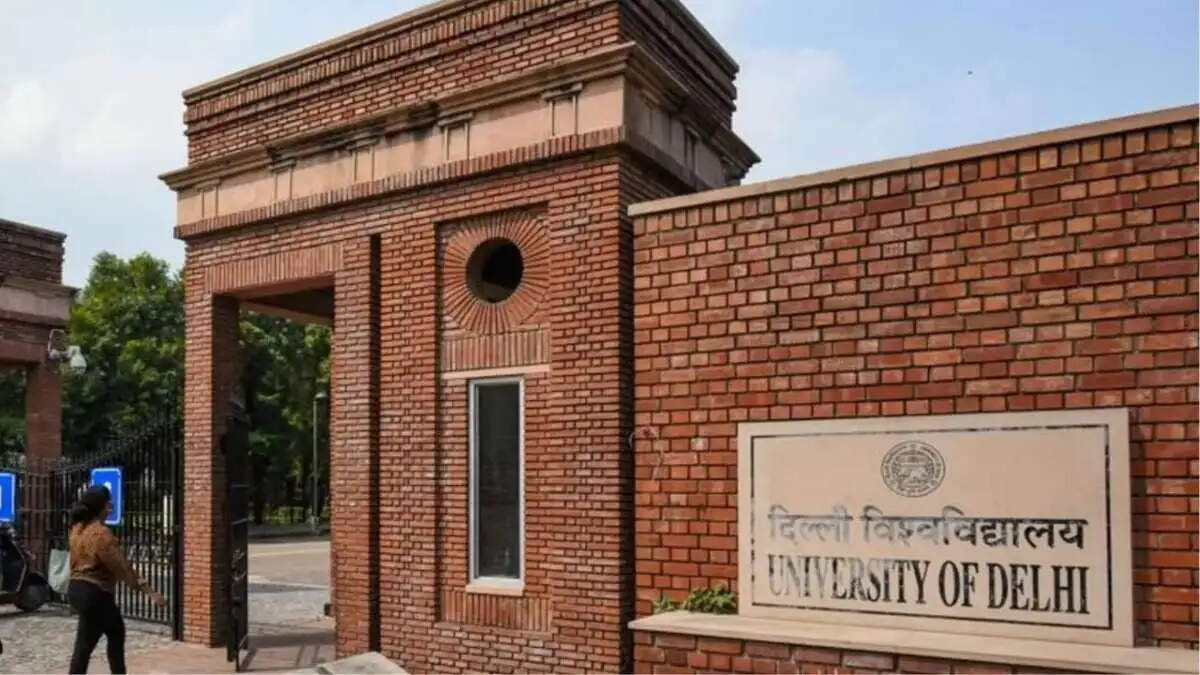 Delhi University Recruitment 2024 Notification Out for 54 Faculty Posts, Check Eligibility and How to Apply  Show me 5 titles of other website which have posted LAtest similar content with diffrent title in english  and  Show me 5 titles of other website which have posted LAtest similar content with diffrent title in hindi
