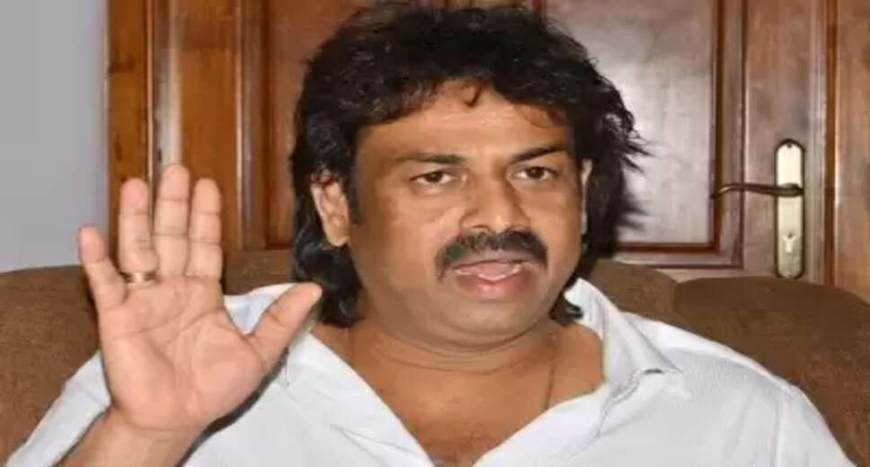 RSS founder section dropped from text books, says Karnataka Education Minister Bangarappa