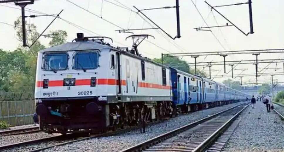 Railway Recruitment 2023 – Apply for 93 Senior Technical Associate Posts