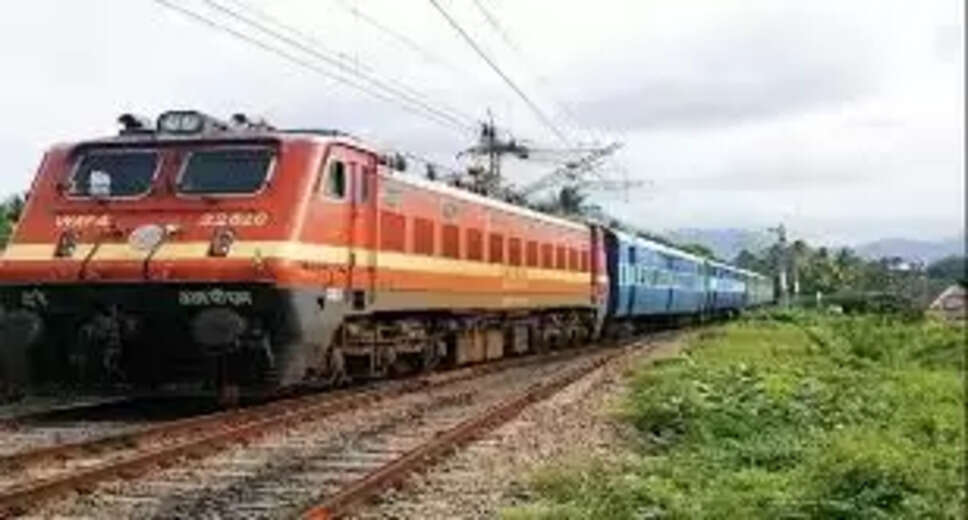 North Western Railway Recruitment 2023: Apply for 238 Assistant Loco Pilot Vacancies North Western Railway (NWR) has released a notification for 238 vacancies of Assistant Loco Pilot against General Departmental Competitive Examination (GDCE) quota. Eligible candidates, who are serving regular railway employees of North Western Railway (excluding RPF/RPSF employees), can apply for the post. The application process starts on April 7, 2023, and the last date to submit the application form is May 6, 2023. Interested candidates can apply online on the official website of RRC-NWR at www.rrcjaipur.in. Age Limit and Eligibility Criteria Candidates who belong to the general category should not be above 42 years of age. The maximum age limit for OBC candidates is 45 years, and for SC/ST candidates, it is 47 years. Candidates must have a diploma or a degree in Mechanical/Electrical/Electronics/Automobile Engineering. They should also have a valid driving license for the corresponding category. How to Apply for North Western Railway Recruitment 2023 Interested candidates can apply online by following these simple steps: Visit the official website of RRC-NWR at www.rrcjaipur.in Click on the “GDCE ONLINE/E-Application” Link Click on the “New Registration” button and fill the application form Upload all the required documents Pay the application fee Submit the application form and take a printout for future reference. Note: Candidates are advised to read the official notification carefully before applying for the post. Important Dates The application process starts on April 7, 2023, and the last date to submit the application form is May 6, 2023.